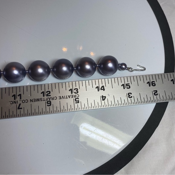 Vintage Japan Faux Pearl Necklace. - Picture 4 of 7